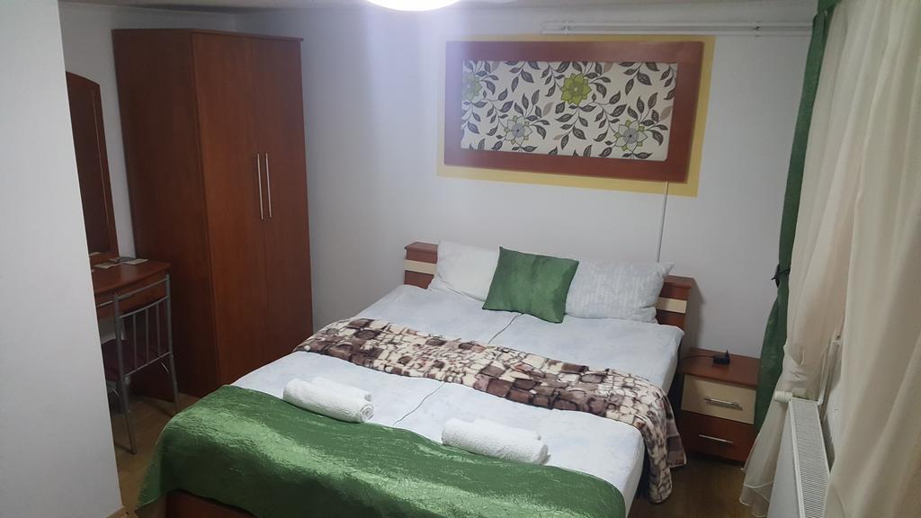 Casa Agnes Vendeghaz Hotel Fantanele  Ngoại thất bức ảnh