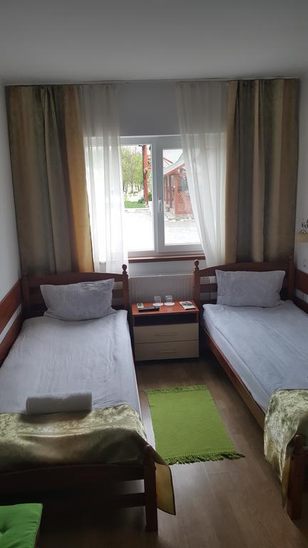 Casa Agnes Vendeghaz Hotel Fantanele  Ngoại thất bức ảnh
