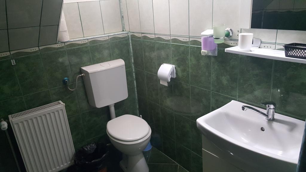 Casa Agnes Vendeghaz Hotel Fantanele  Ngoại thất bức ảnh