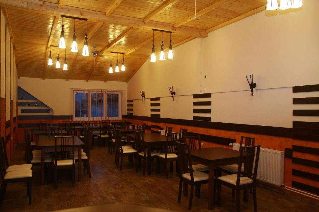 Casa Agnes Vendeghaz Hotel Fantanele  Ngoại thất bức ảnh